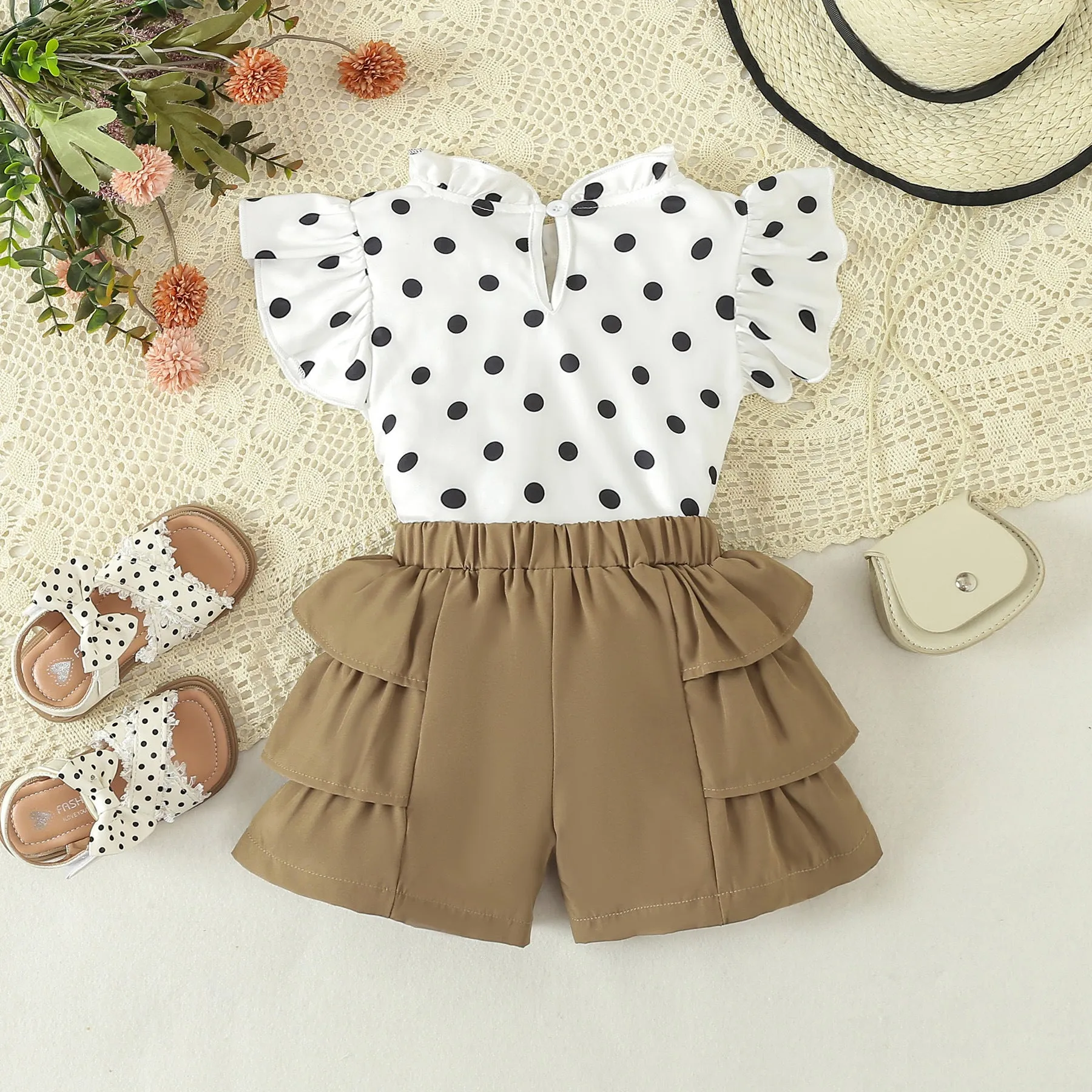 2 Pieces Set Baby Kid Girls Polka dots Tops And Solid Color Shorts Wholesale 24030187