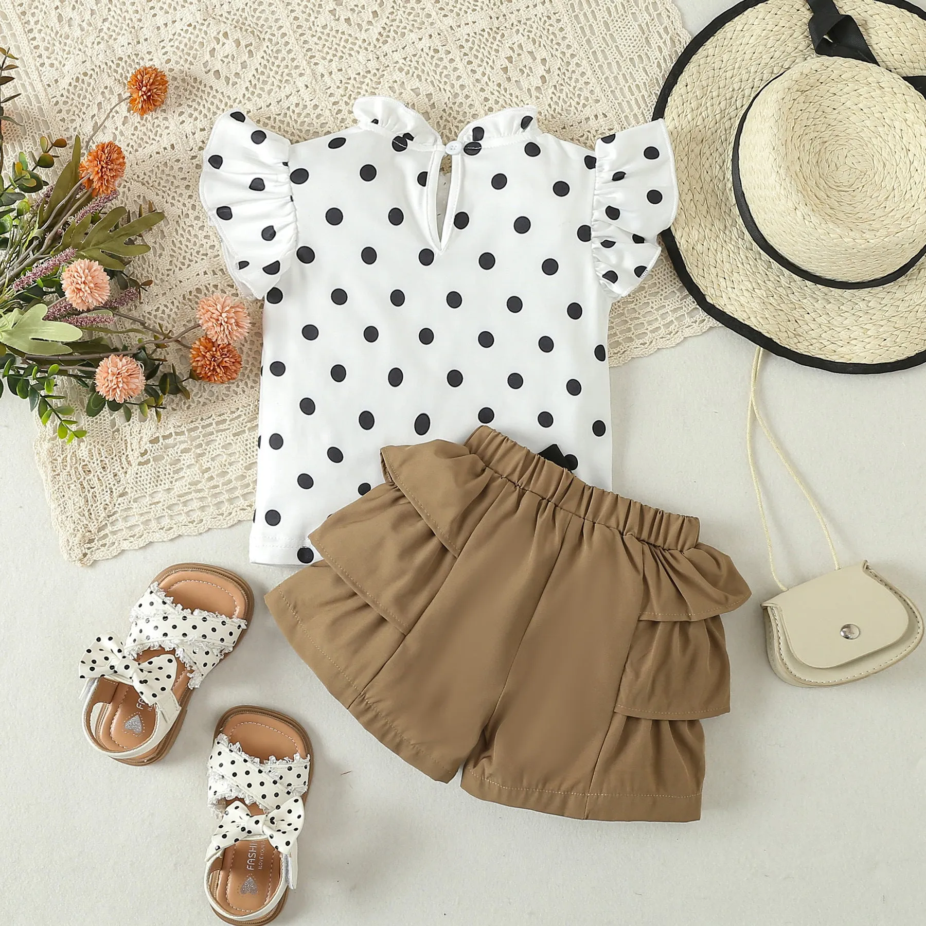 2 Pieces Set Baby Kid Girls Polka dots Tops And Solid Color Shorts Wholesale 24030187