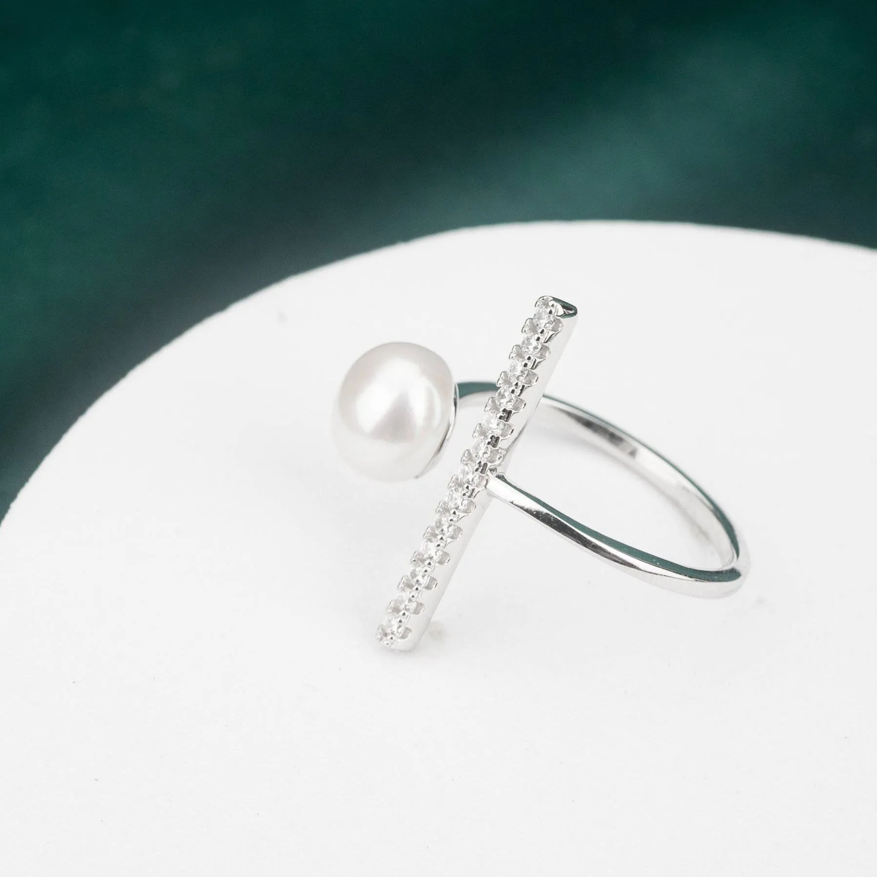 New Yorker Freshwater Pearl Ring WR00045