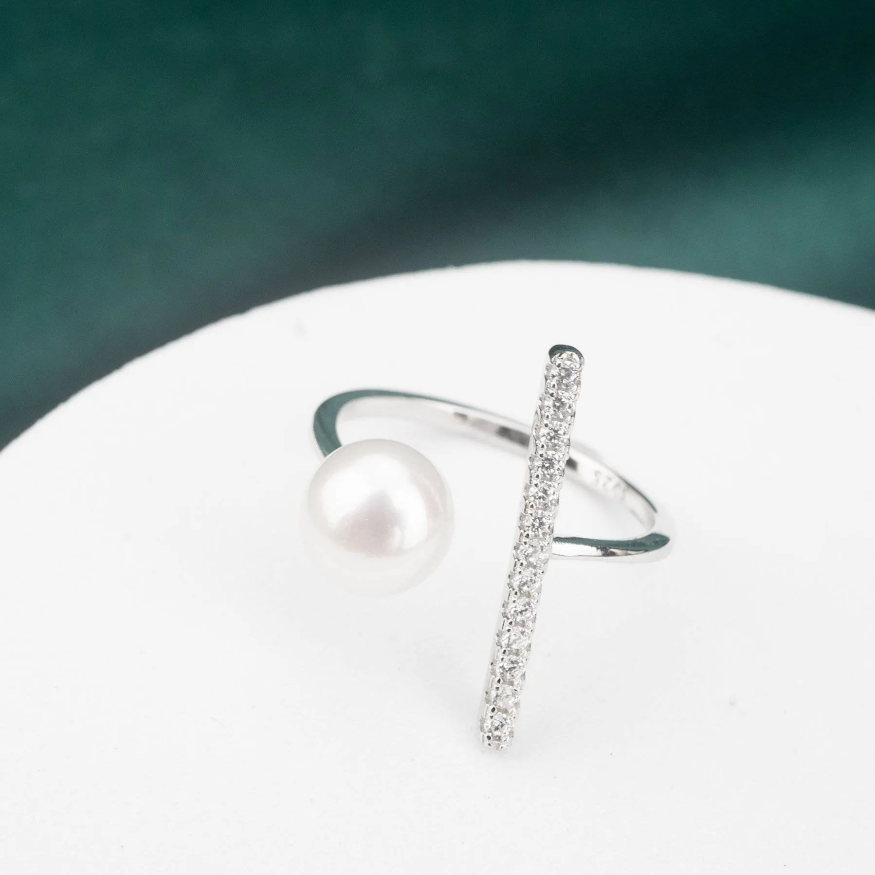 New Yorker Freshwater Pearl Ring WR00045