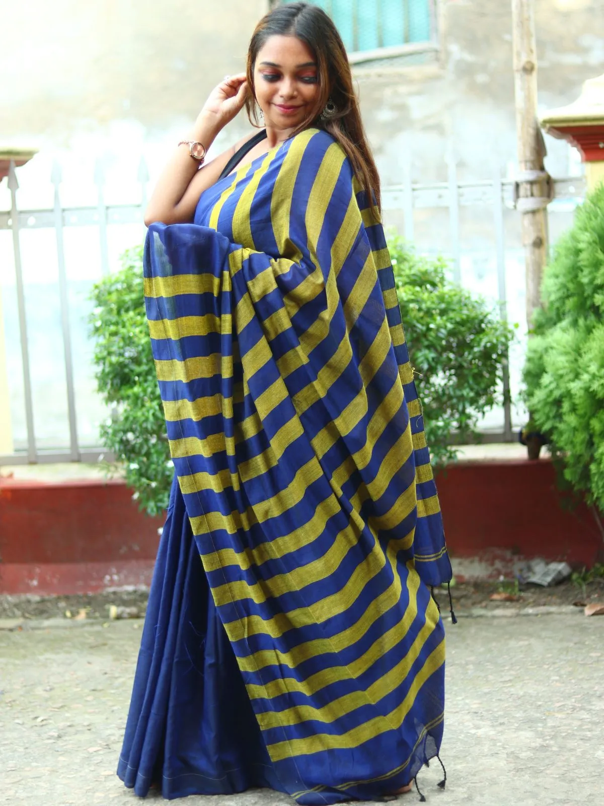 Odette Blue Cotton  Saree  With Unstitched Blouse for Women