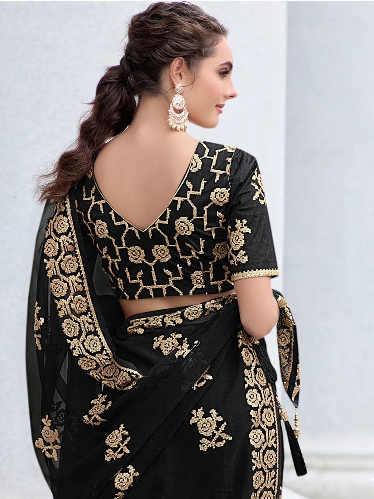 Odette Women Black Shimmer Sequins Embroidery Saree With Unstitched Blouse