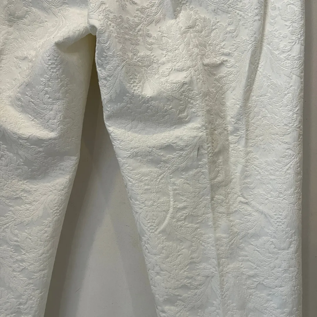 ZARA White Self Embroidered Straight Leg Pants | Gently used |